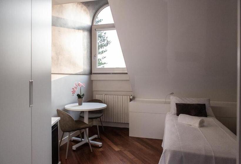 标准间, B&b Luxury Italian House