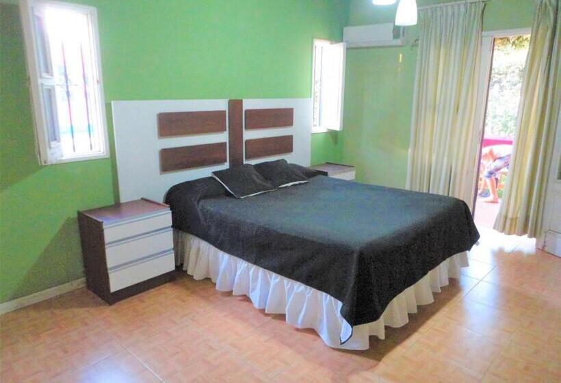 غرفة قياسية, Jazmin De Lluvia