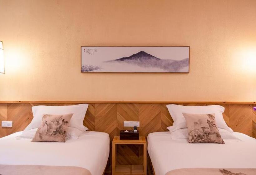 Номер Стандарт Вид на Сад, Floral Tengchong Mountain Residence