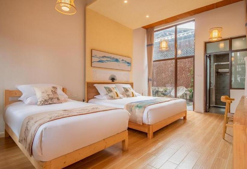 Family Suite, Floral Tengchong Mountain Residence