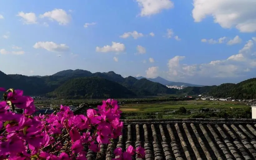 Sviitti Puutarhanäkymä, Floral Tengchong Mountain Residence