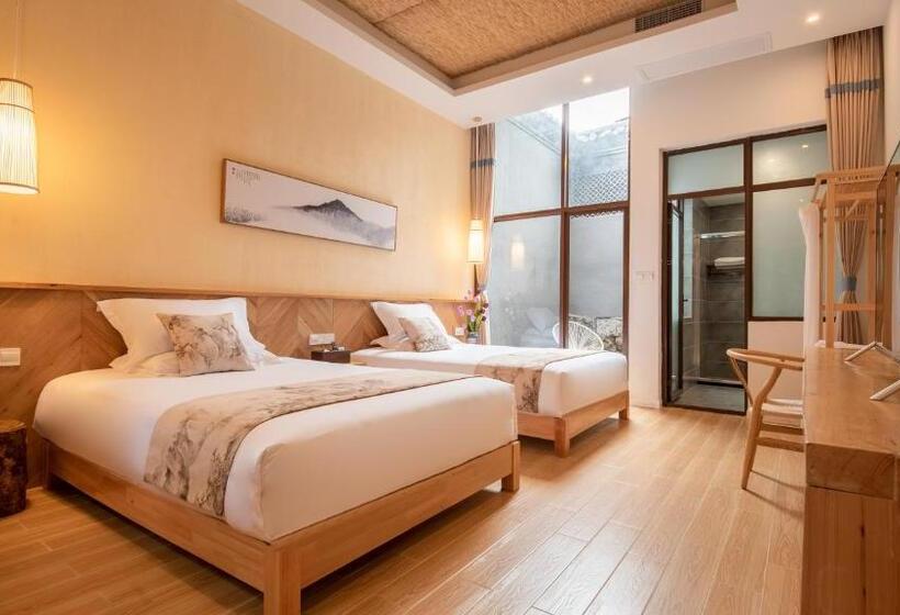Номер Стандарт Вид на Сад, Floral Tengchong Mountain Residence