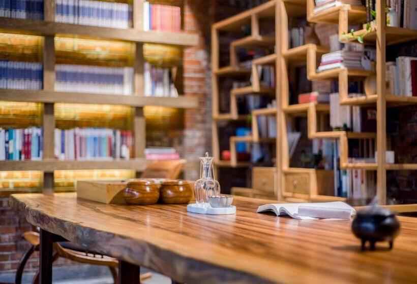 Номер Стандартный с Видом, Floral Tengchong Mountain Residence