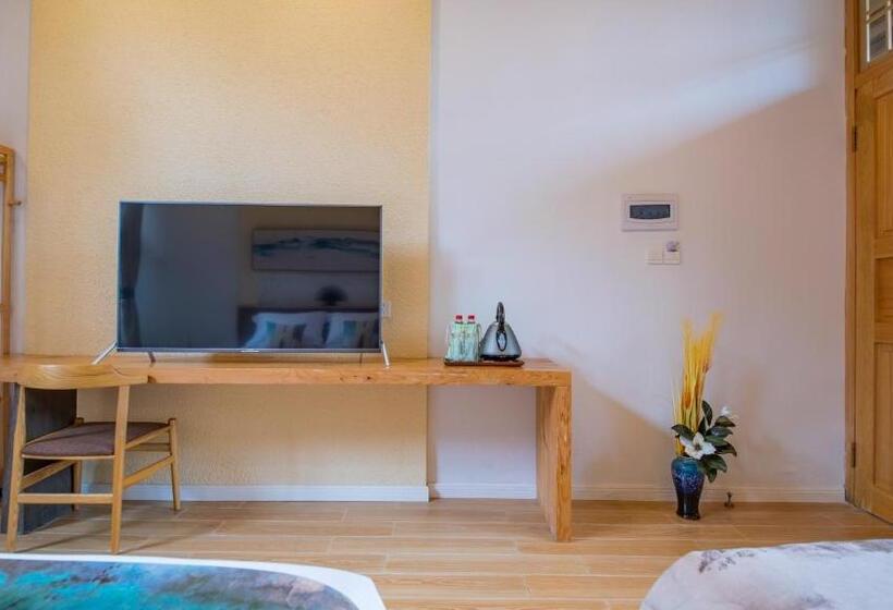 Family Suite, Floral Tengchong Mountain Residence