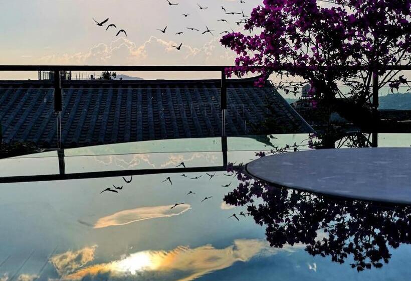 Номер Стандартный с Видом, Floral Tengchong Mountain Residence