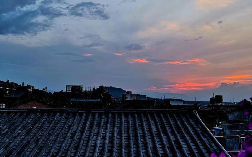Номер Стандартный с Видом, Floral Tengchong Mountain Residence