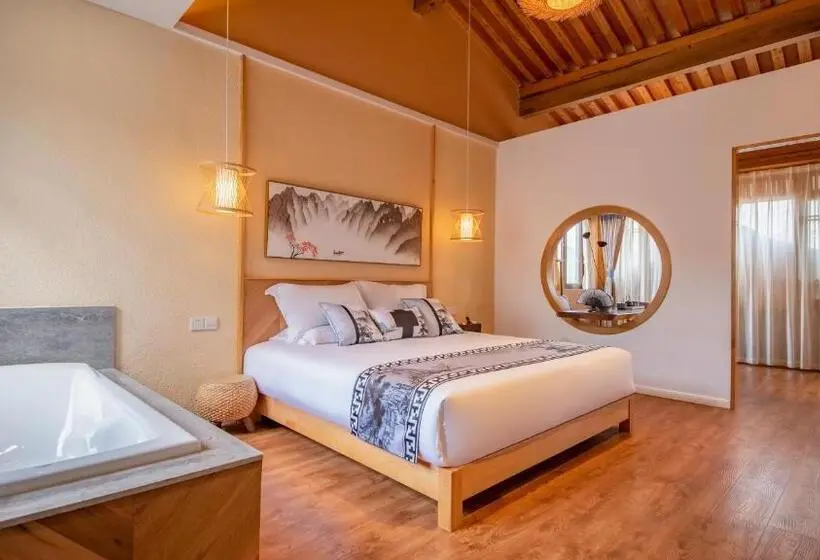 Sviitti, Floral Tengchong Mountain Residence