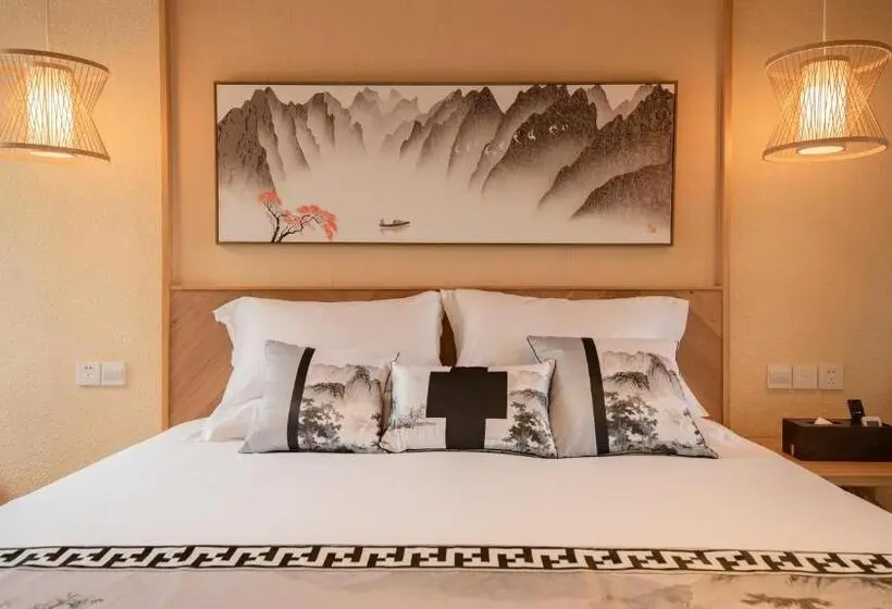 Sviitti, Floral Tengchong Mountain Residence