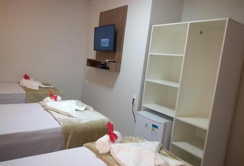 标准三人间, Pousada Aconchego Noronha