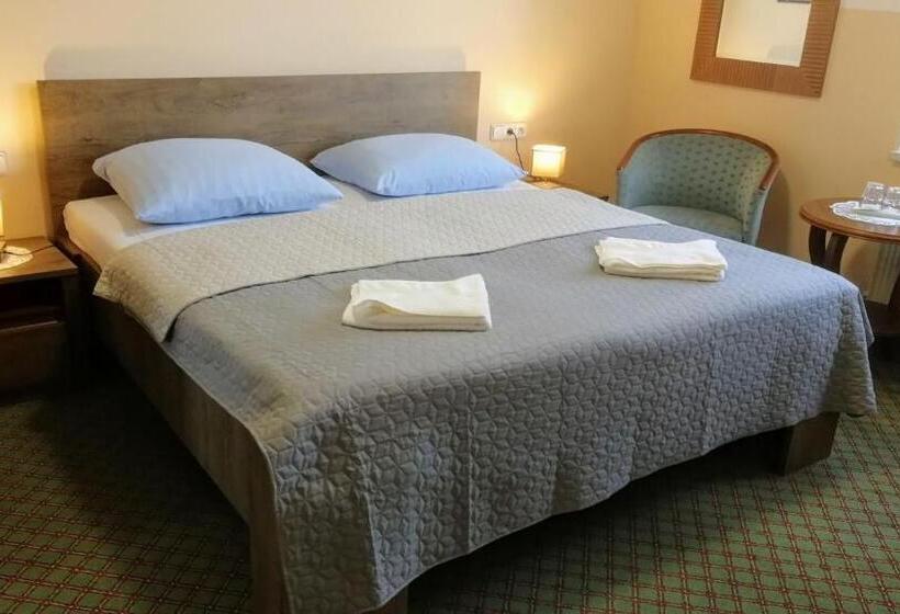 غرفة قياسية, Pension Nataliya