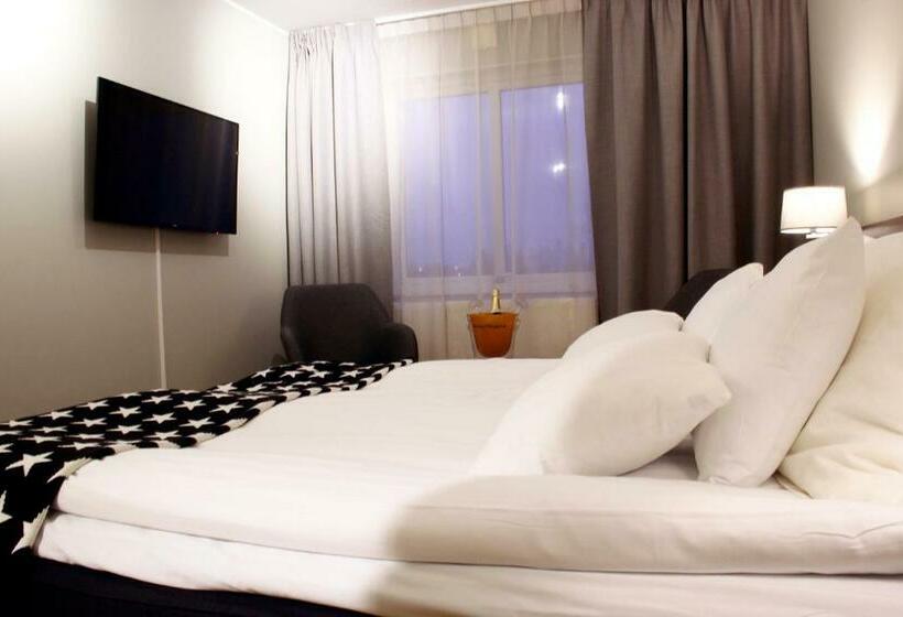 غرفة قياسية, Cape East