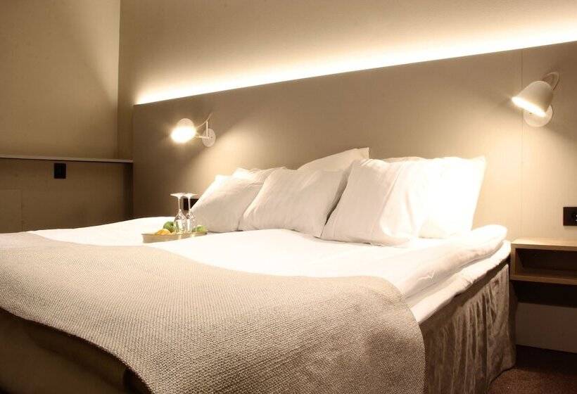 غرفة قياسية, Cape East