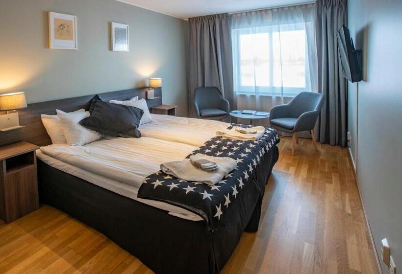 غرفة قياسية, Cape East