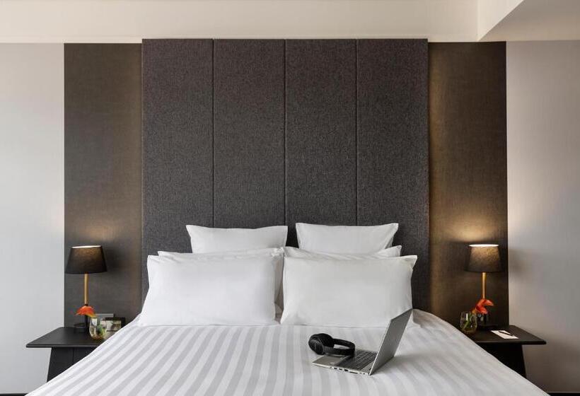 Номер Deluxe Кровать Кинг Вид на Город, Pullman Rotorua