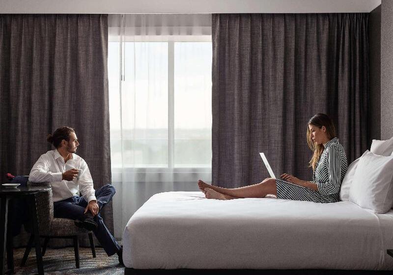 Номер Deluxe Кровать Кинг Вид на Город, Pullman Rotorua