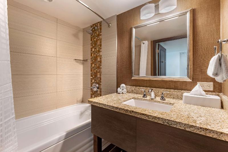 商务房间, The Flag West M