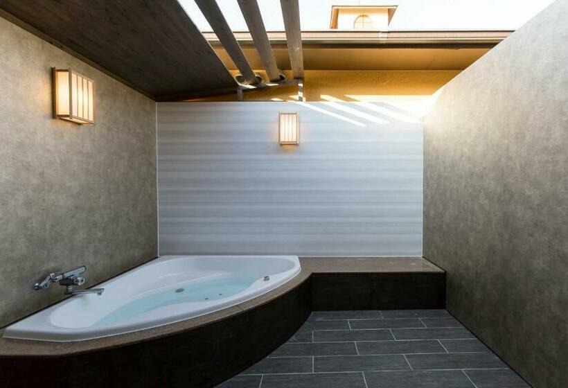 Номер Стандарт, Tsuki No Yado Kaguya