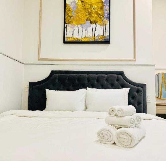 اتاق استاندارد چهار تخته, N'queen Villa