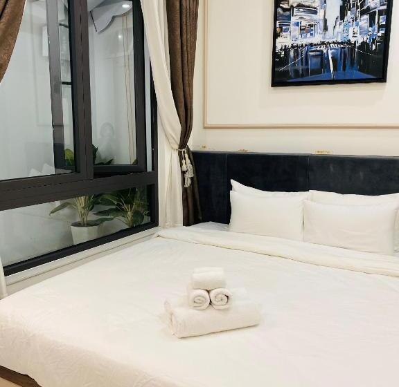 اتاق استاندارد چهار تخته, N'queen Villa