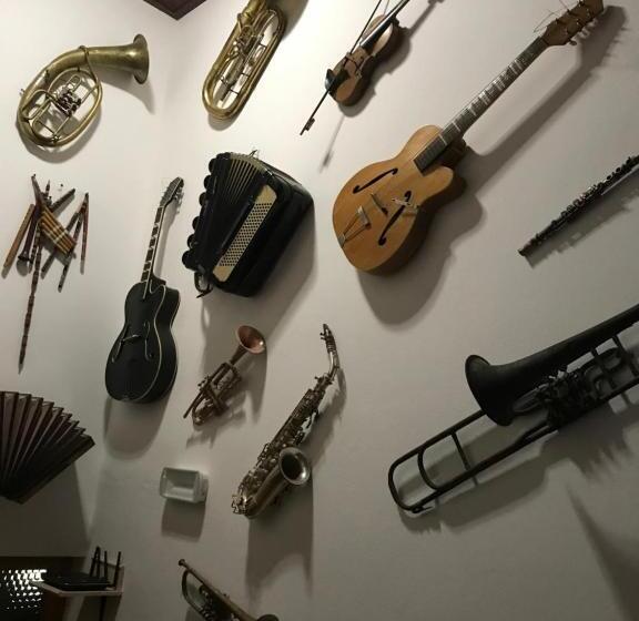 اتاق استاندارد با چشم‌انداز کوهستان, Turistična Kmetija čerček