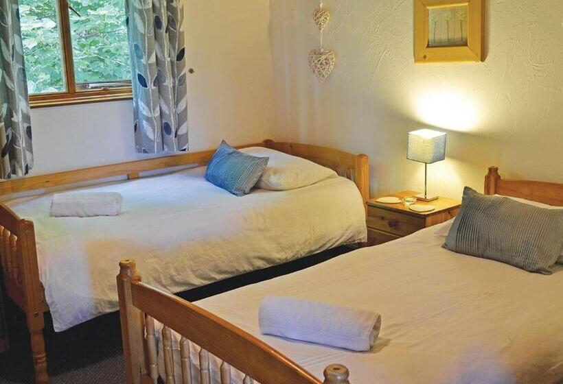 Дом 2 Спальни, Brookside Leisure Park