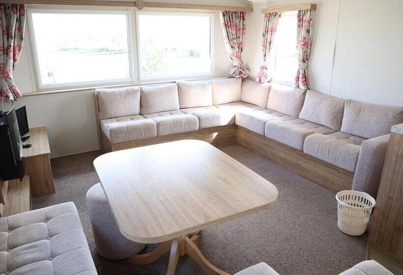 1ベッドルームハウス, Grange Leisure Park