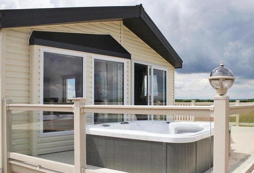 1ベッドルームハウス, Grange Leisure Park