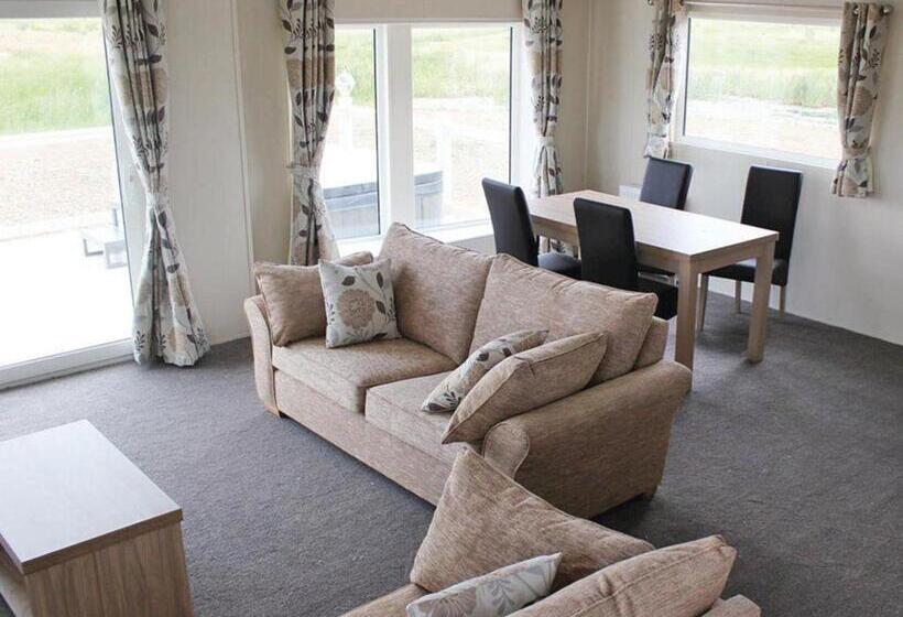 1ベッドルームハウス, Grange Leisure Park