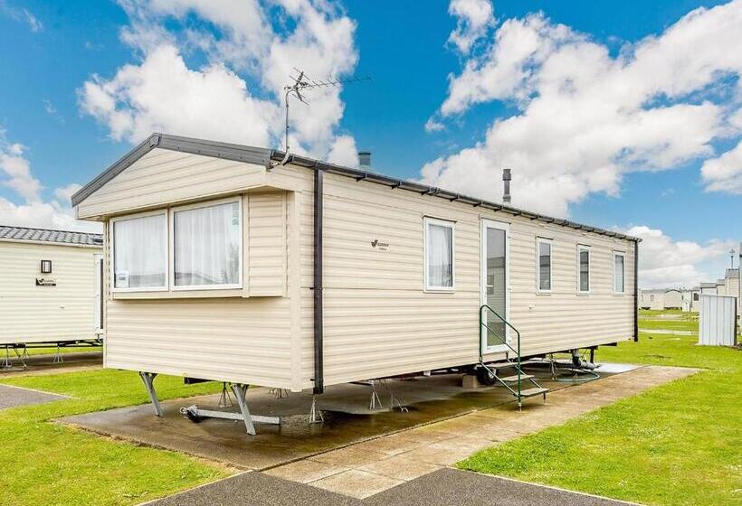 3ベッドルームハウス, Grange Leisure Park