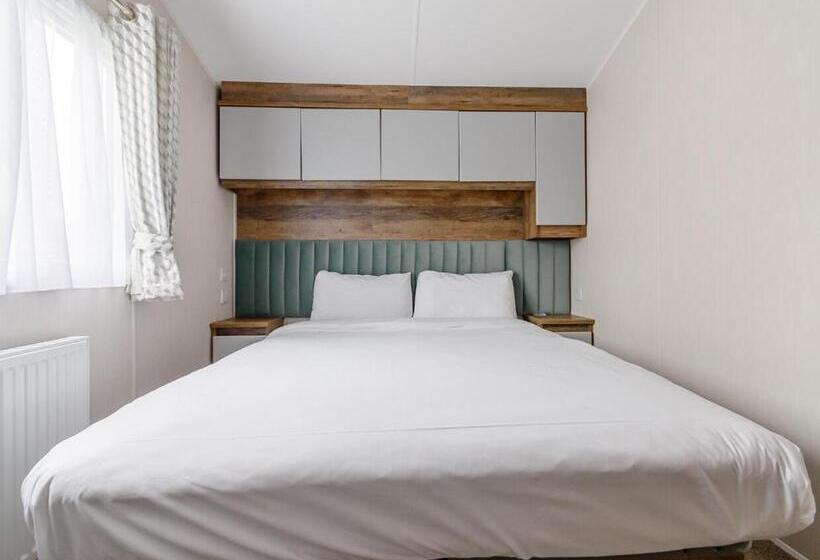 3ベッドルームハウス, Grange Leisure Park