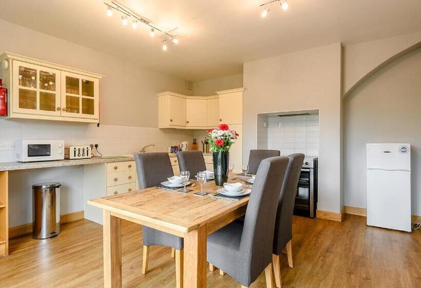 2ベッドルームアパートメント, Grange Leisure Park