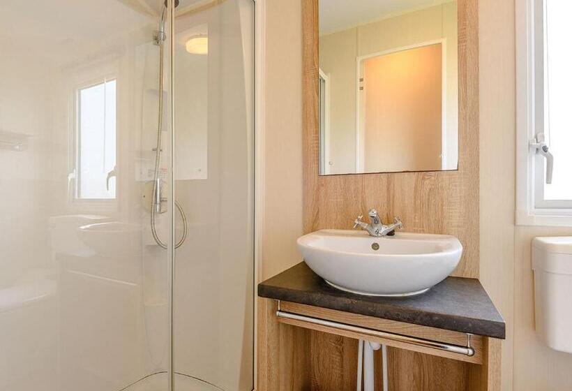 4ベッドルームハウス, Grange Leisure Park