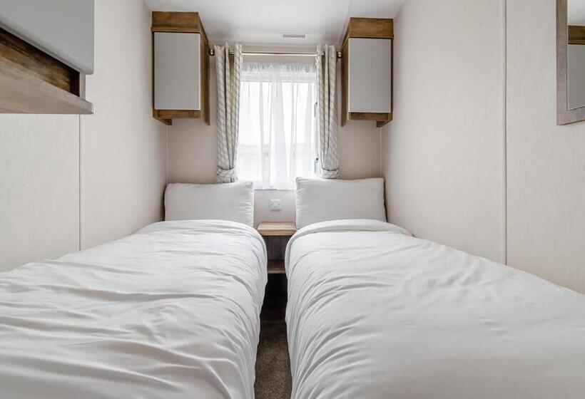 Дом 3 Спальни, Grange Leisure Park