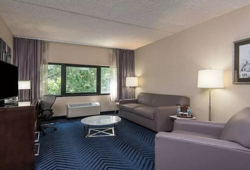 スイート, Crowne Plaza Princeton   Conference Center, An Ihg