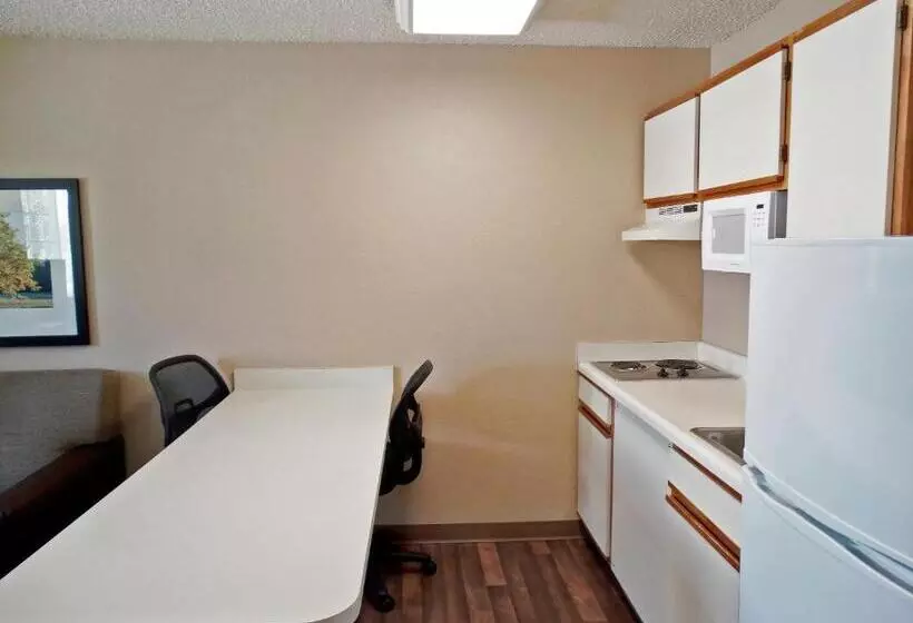 デラックススタジオ, Extended Stay America Suites  Kansas City  Airport  Tiffany Springs