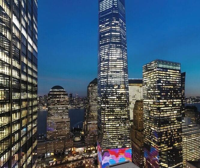 اتاق لوکس با چشم‌انداز شهر, M Social New York Downtown