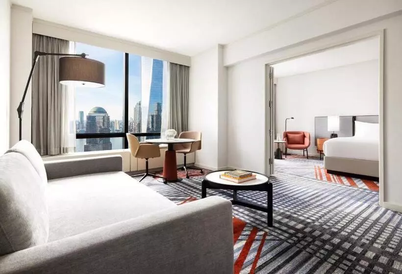 سوئیت با چشم‌انداز رودخانه, M Social New York Downtown
