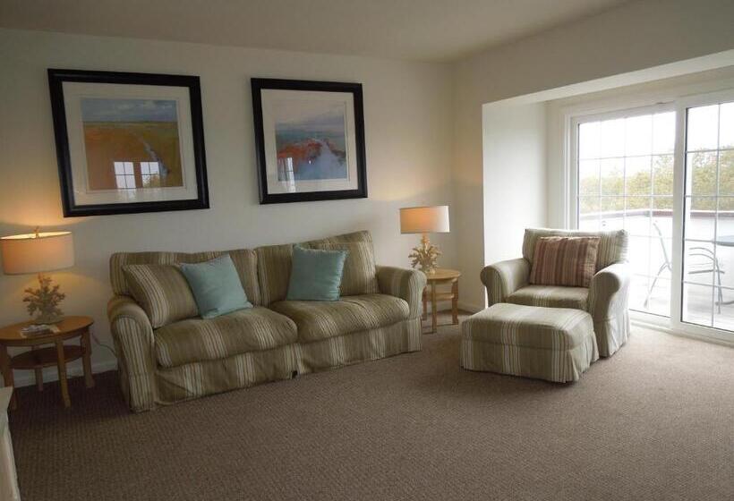 جناح 3 غرف نوم, Montauk Manor