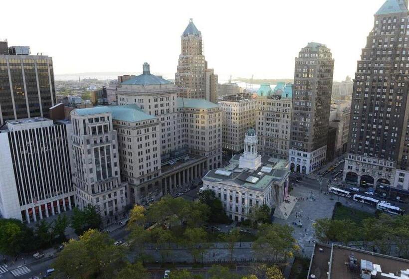 キングサイズベッド、ビュー付きデラックスルーム, New York Marriott At The Brooklyn Bridge