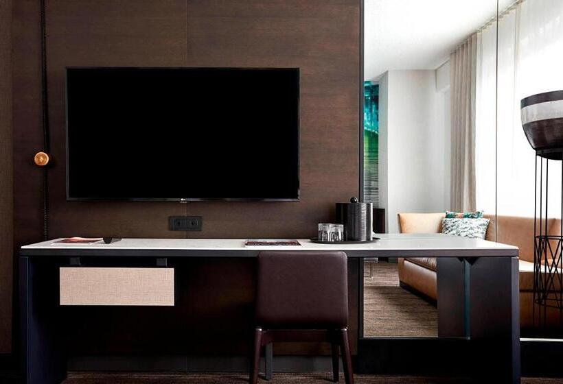 غرفة تنفيذية, New York Marriott At The Brooklyn Bridge