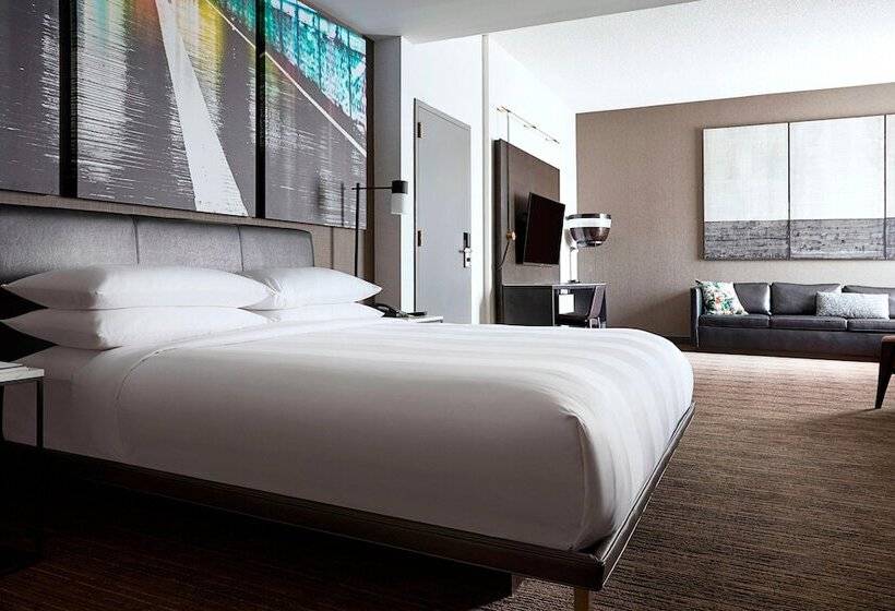 جناح, New York Marriott At The Brooklyn Bridge