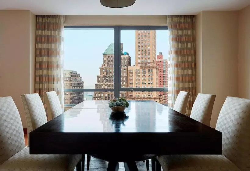 プレジデントスイートルーム, New York Marriott At The Brooklyn Bridge
