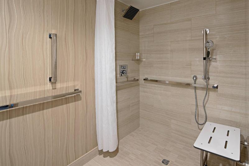 اتاق استاندارد با تخت بزرگ, Tucson Marriott University Park