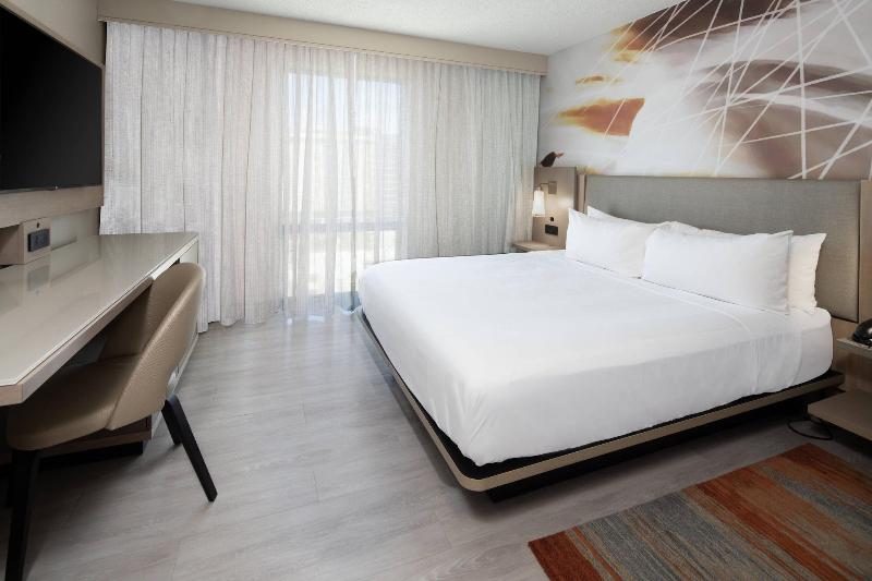 스탠다드 룸 킹사이즈 침대, Tucson Marriott University Park