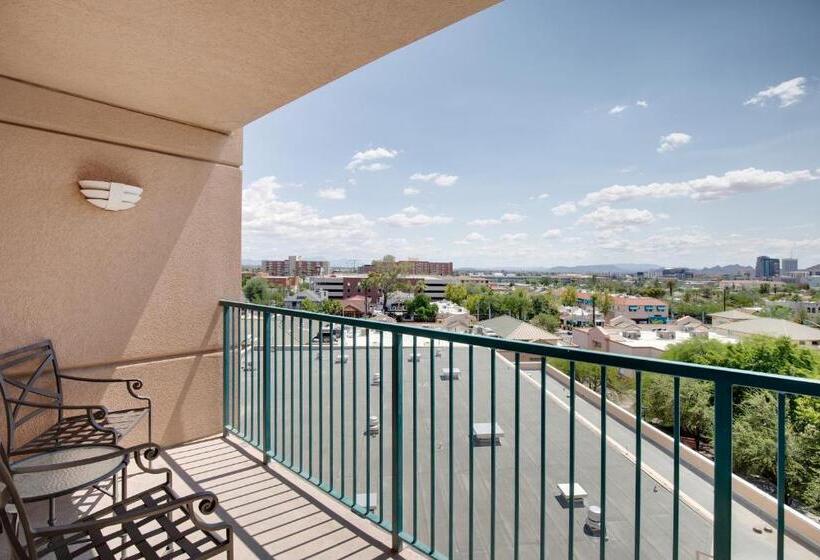 스위트 킹사이즈 침대, Tucson Marriott University Park