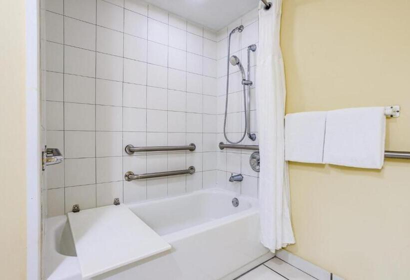 장애인을 위한 스탠다드 룸, Marina Del Mar Resort And Marina