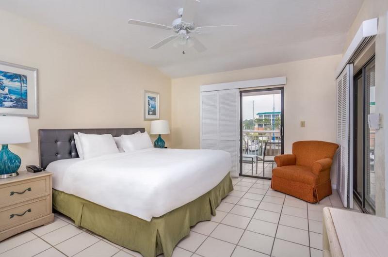 침실 2개 스위트, Marina Del Mar Resort And Marina