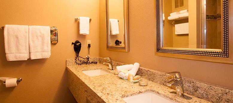 Номер Deluxe Кровать Кинг, Meadow Lake Resort & Condos