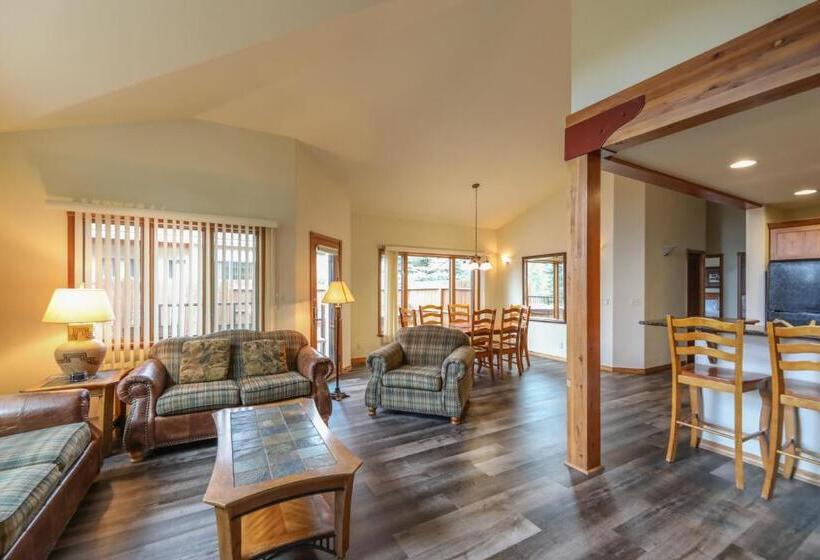 منزل غرفتين نوم, Meadow Lake Resort & Condos