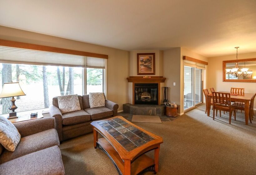 Апартаменты 2 Спальни, Meadow Lake Resort & Condos